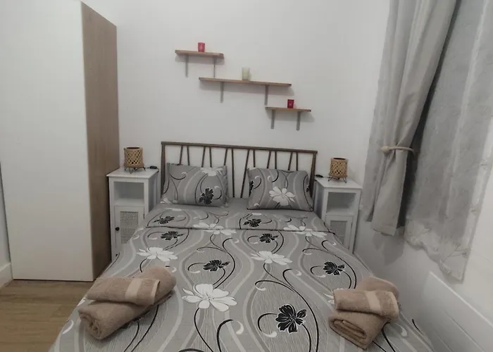 Proche De La Gare Et Centre Apartment *